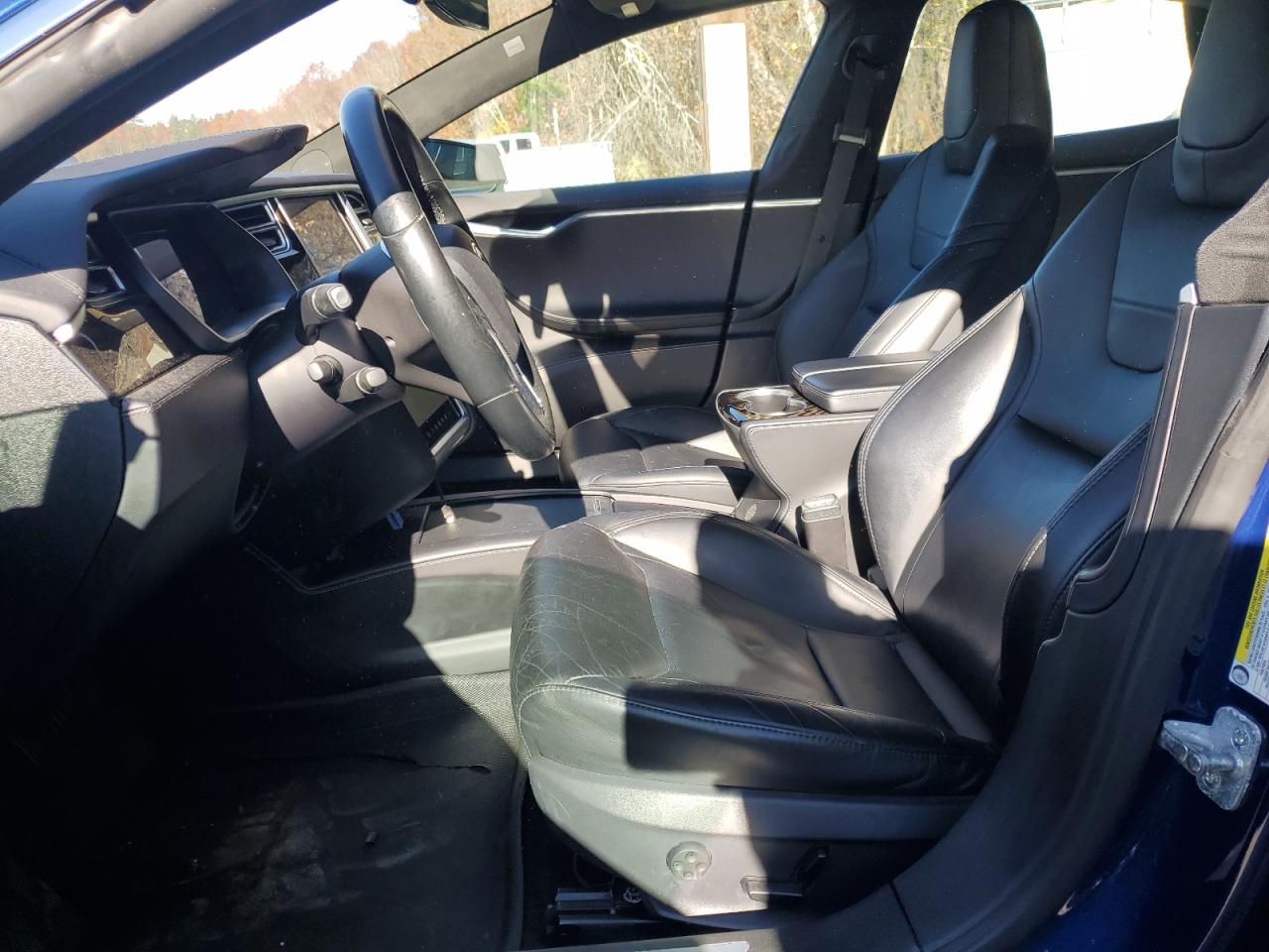 Tesla Model S Image 10