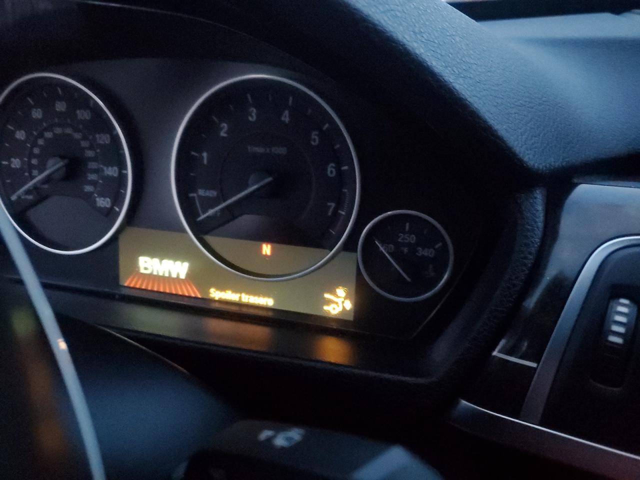 BMW 3 Series Xigt Image 5