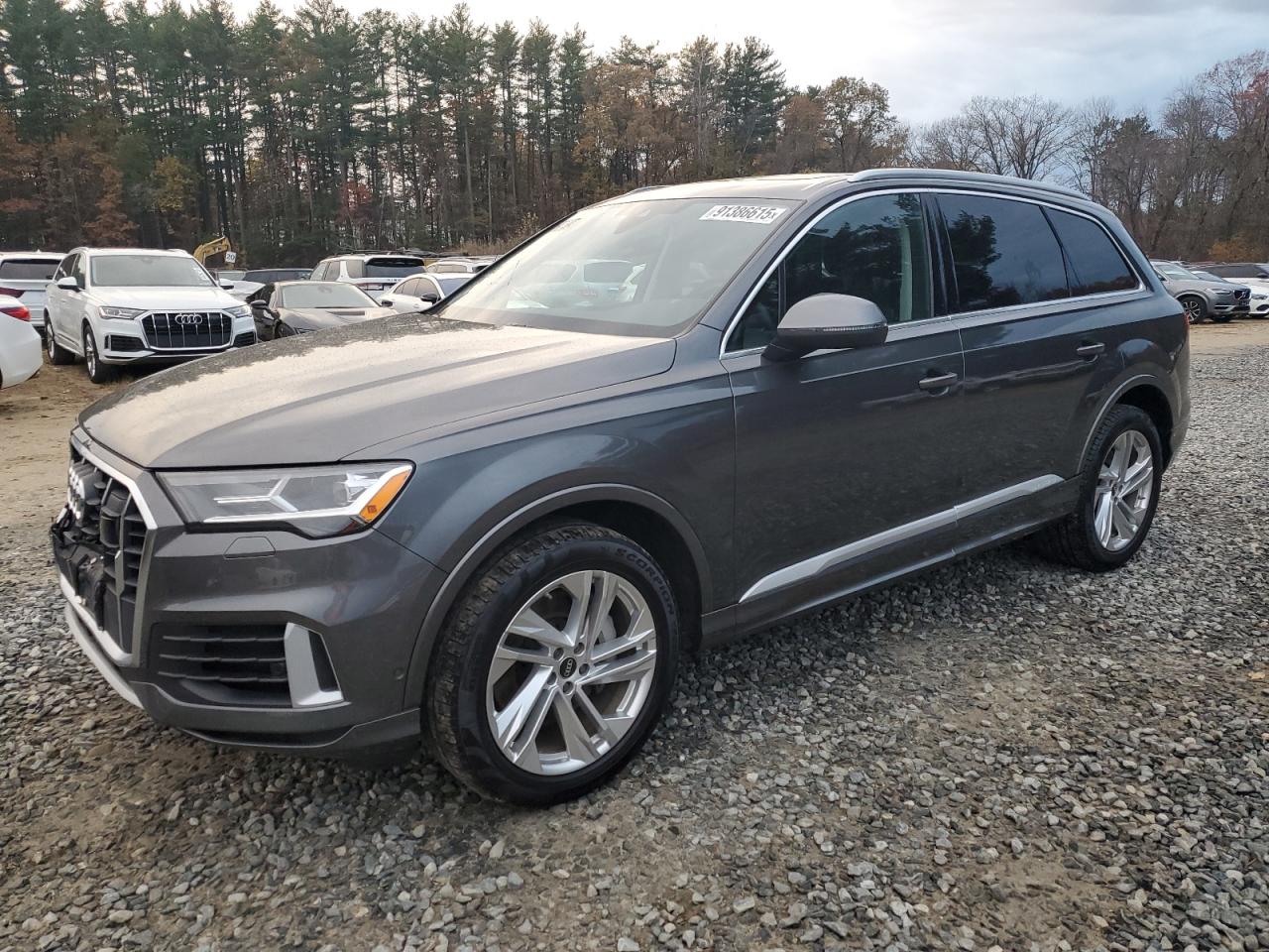 Audi Q7 Premium Plus Image 1