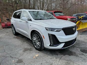  Salvage Cadillac XT6
