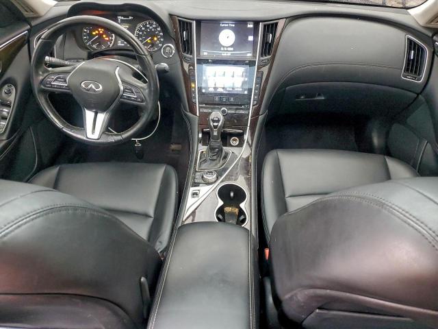 INFINITI Q50 Luxe Image 11