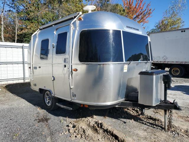  Salvage Airstream Bambi Seri