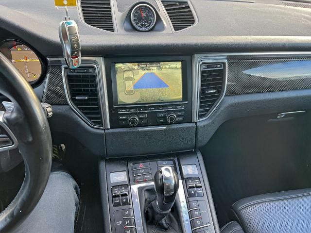 Porsche Macan S Image 4