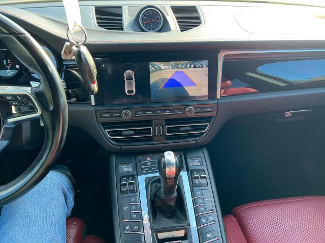 Porsche Macan Image 9