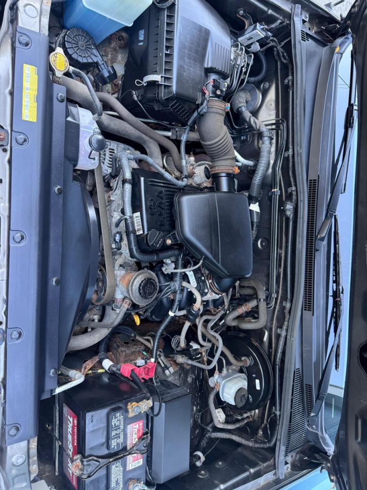 Toyota Tacoma Image 5