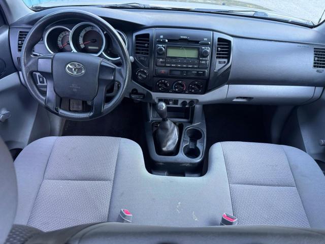 Toyota Tacoma Image 8