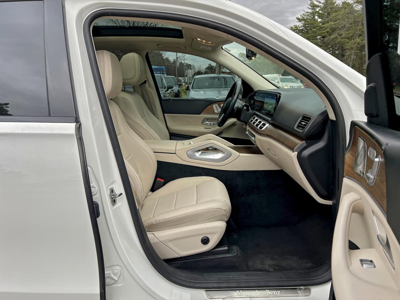 Mercedes-Benz GLE 350 Image 6