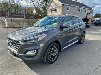  Salvage Hyundai TUCSON
