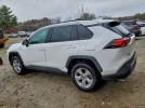 Toyota RAV4 Le Image 2