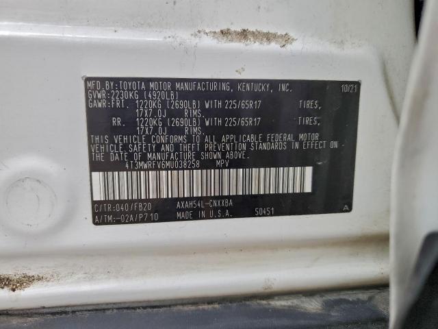 Toyota RAV4 Le Image 5