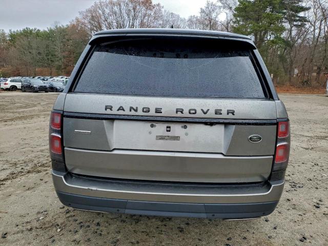 Land Rover Range Rover Supercharged Image 2