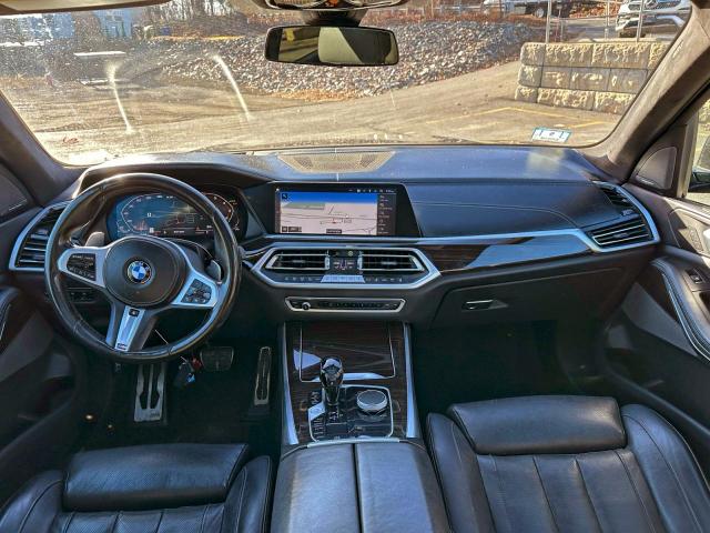 BMW X Series M50i Image 8