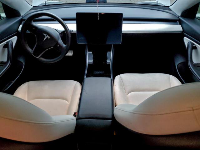 Tesla Model 3 Image 2