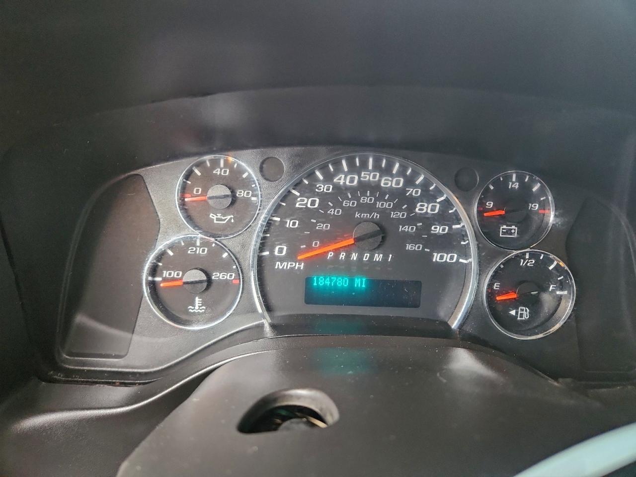 GMC Savana G3500 Ls Image 12