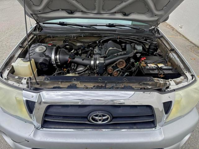 Toyota Tacoma Double Cab Image 5