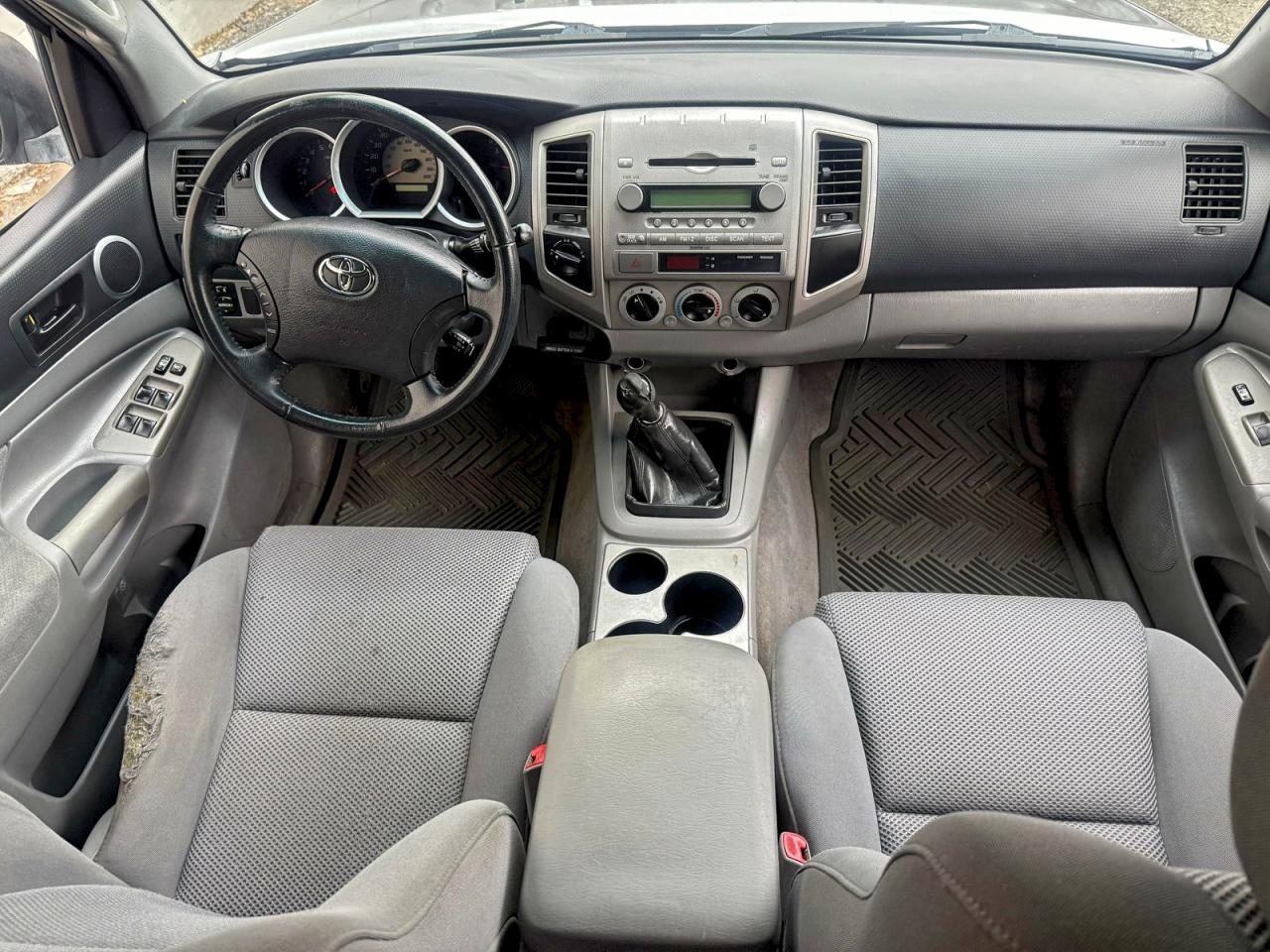 Toyota Tacoma Double Cab Image 7