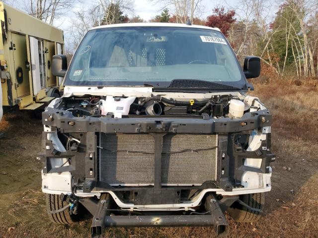 GMC Savana G2500 Image 10