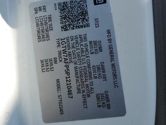 GMC Savana G2500 Image 6