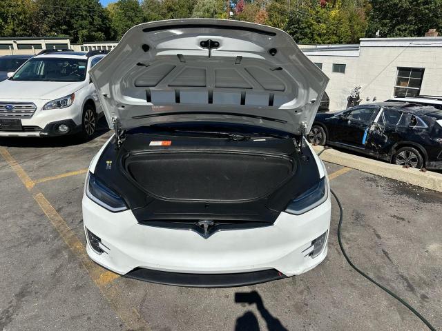Tesla Model X Image 5