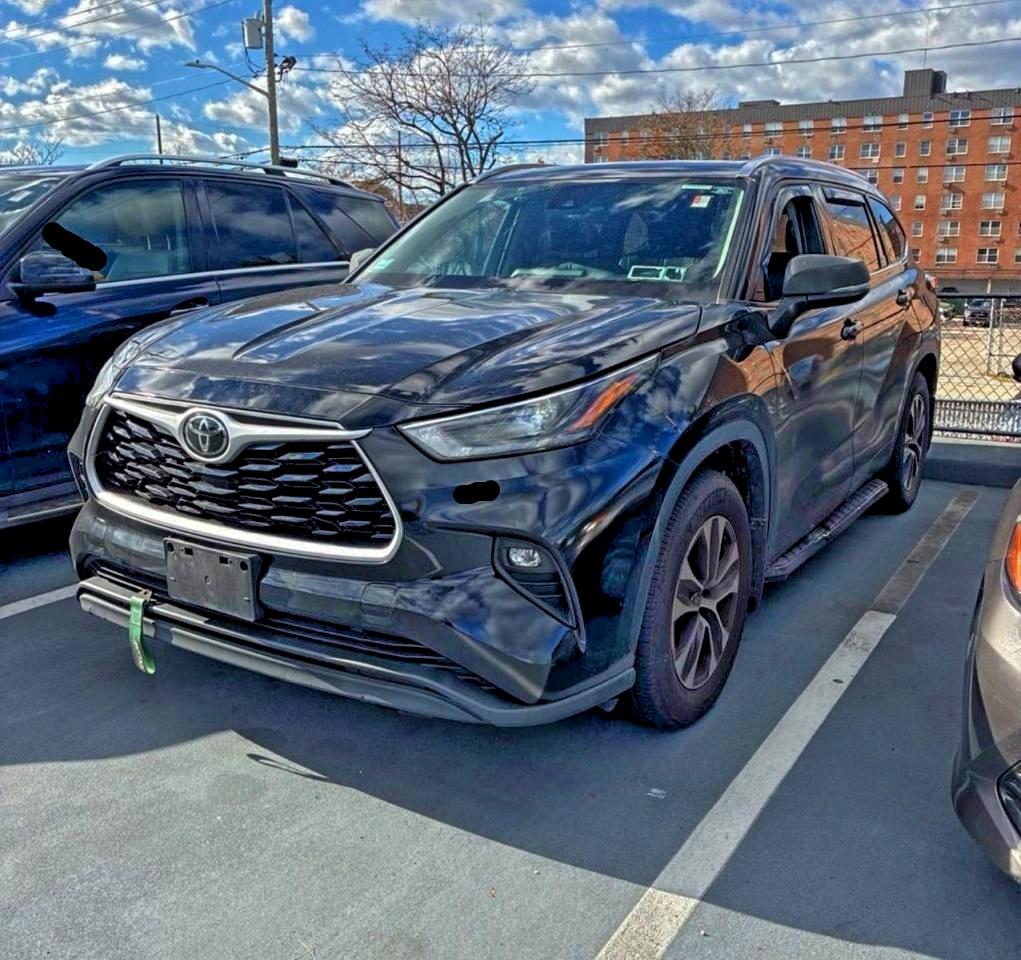 Toyota Highlander Xle Image 9