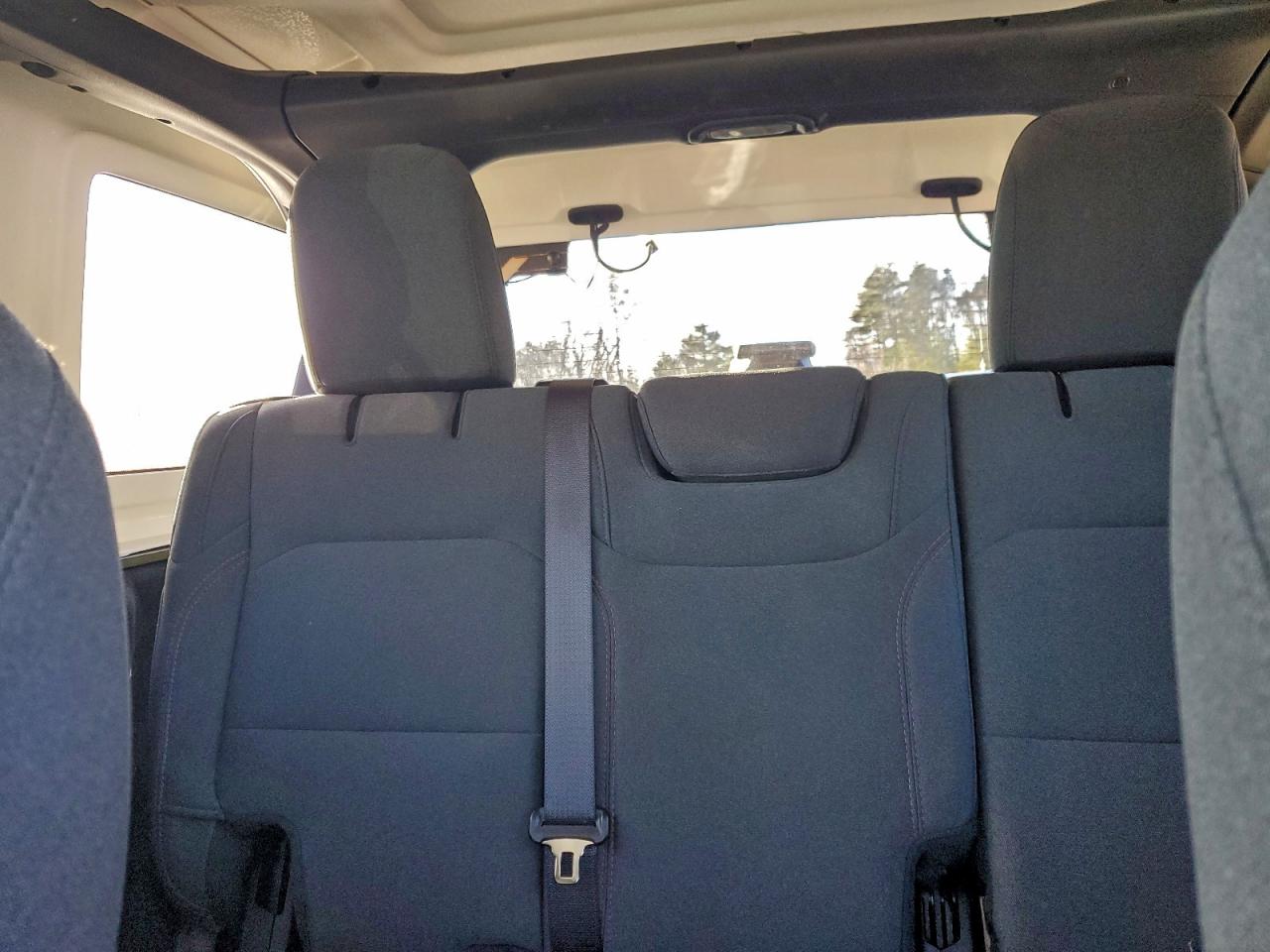 Jeep Wrangler Rubicon Image 6