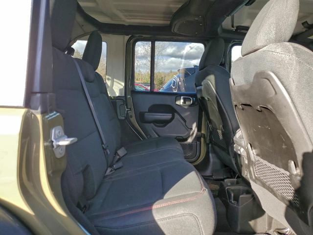 Jeep Wrangler Rubicon Image 13