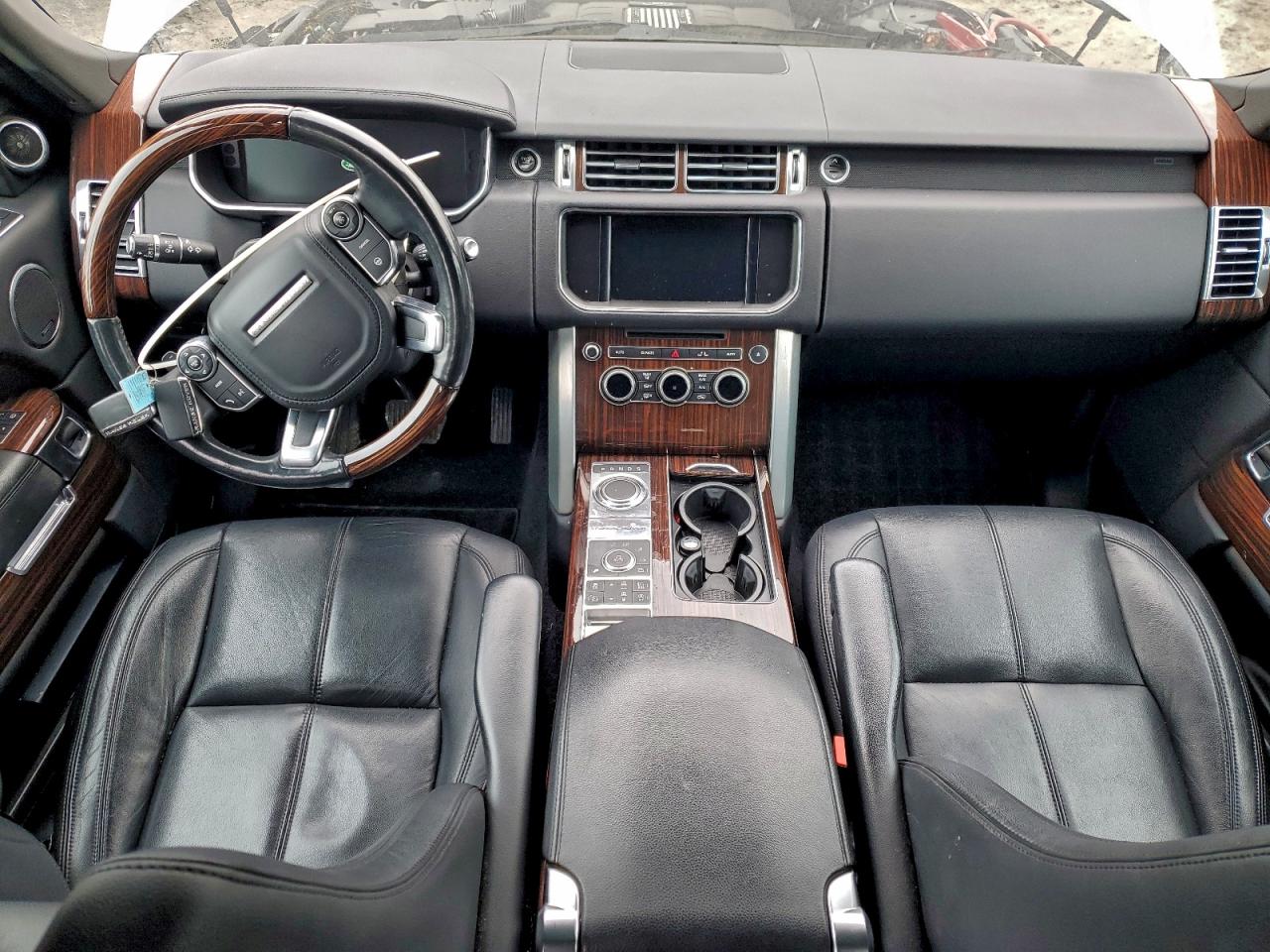 Land Rover Range Rover Image 4