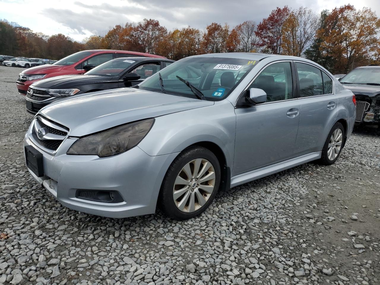 Subaru Legacy 3.6r Limited Image 1
