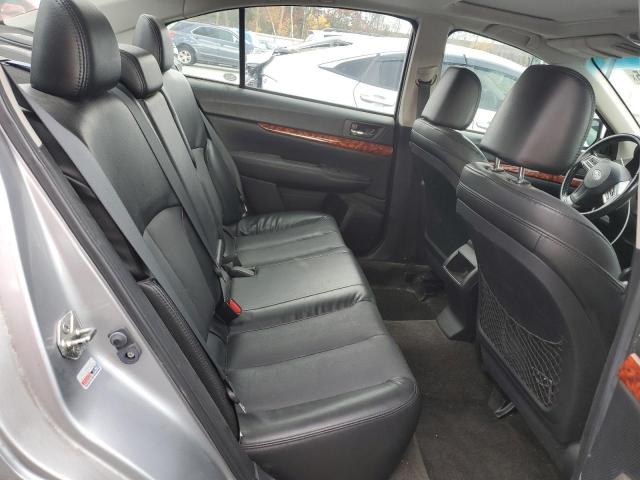 Subaru Legacy 3.6r Limited Image 5