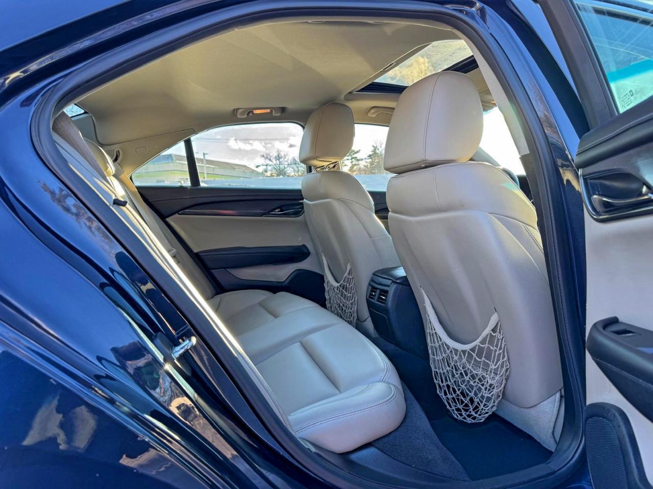 Cadillac ATS Image 12