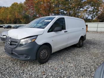  Salvage Mercedes-Benz Metris