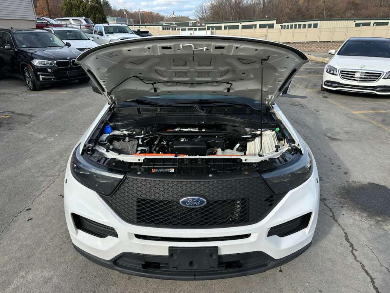 Ford Explorer Police Interceptor Image 6