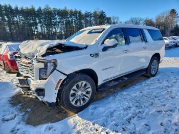  Salvage GMC Yukon