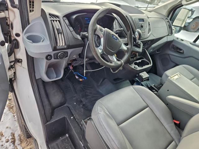 Ford Transit T-150 Image 10