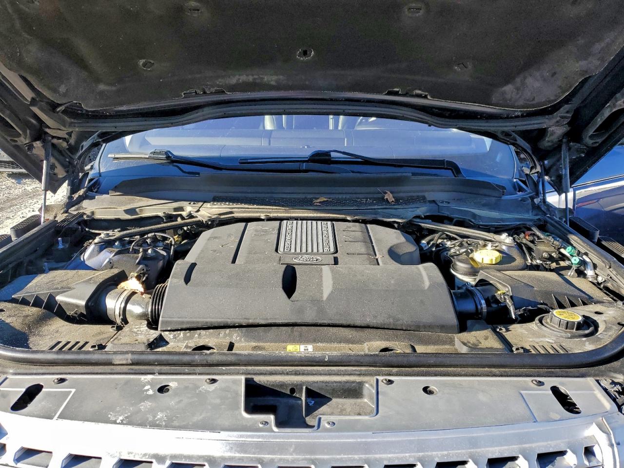 Land Rover Range Rover Supercharged Image 7