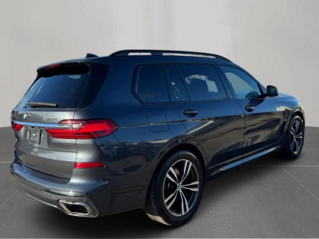 BMW X Series Xdrive50i Image 4