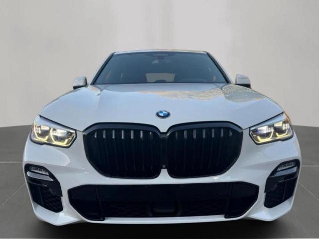 BMW X Series M50i Image 3