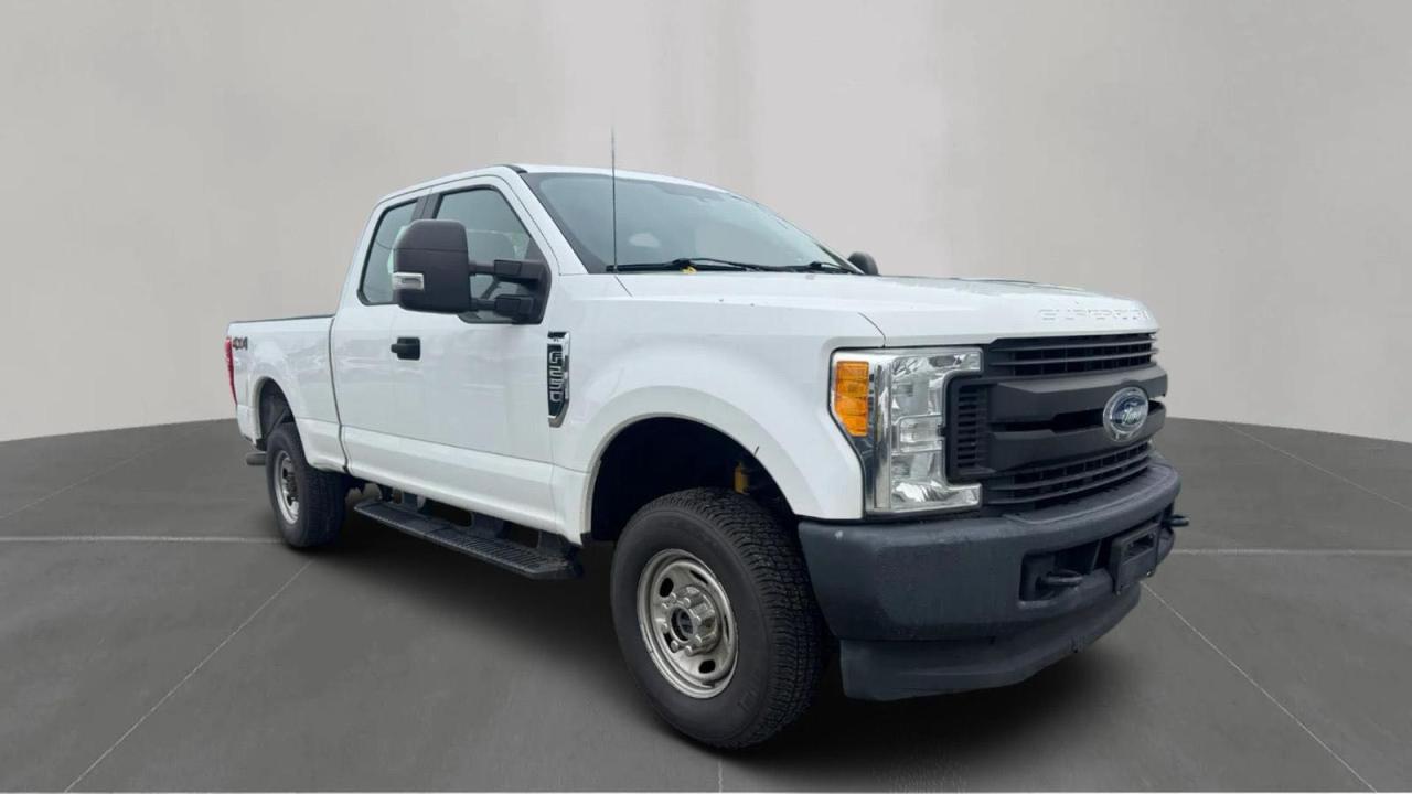 Ford F-250 Super Duty Image 1