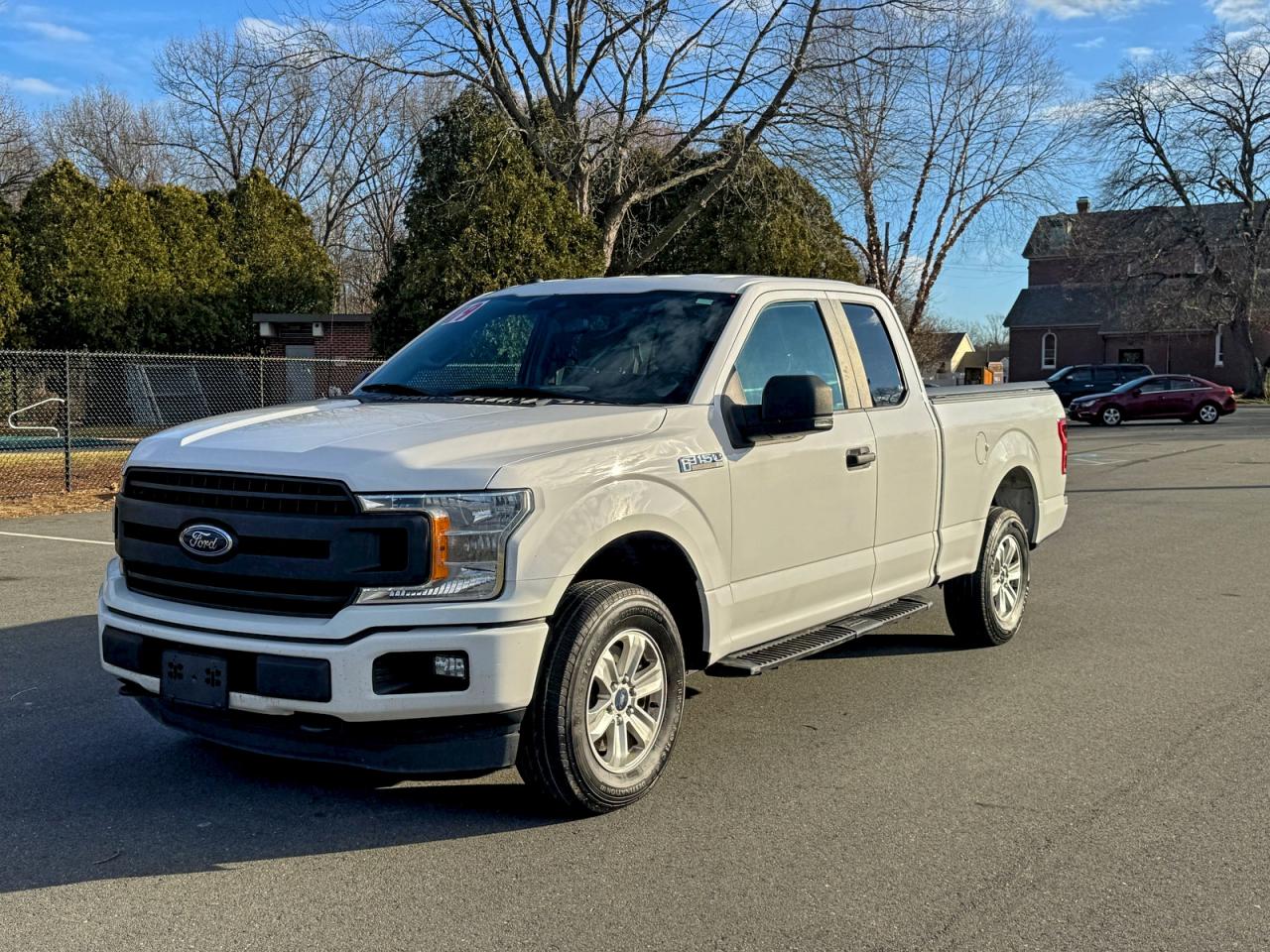 Ford F-150 Super Cab Image 10