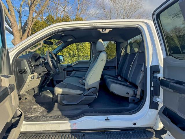 Ford F-150 Super Cab Image 8