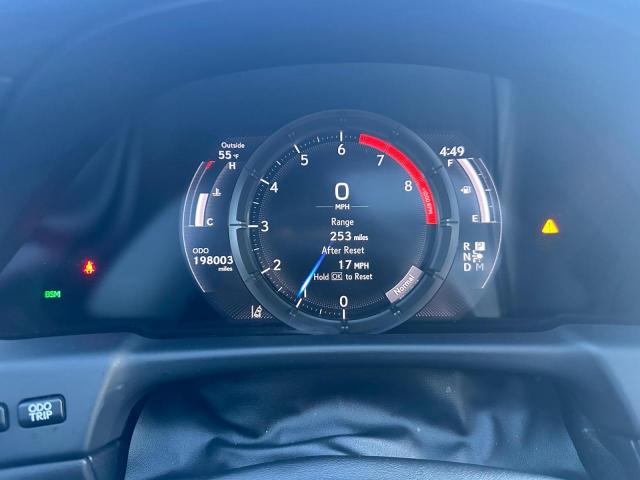 Lexus LS 500 Base Image 13