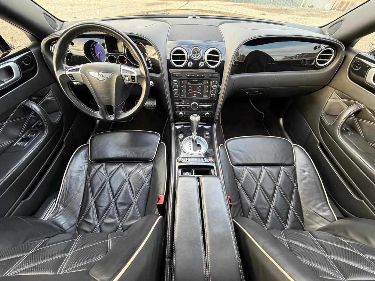 Bentley Continenta Flying Spur Speed Image 7