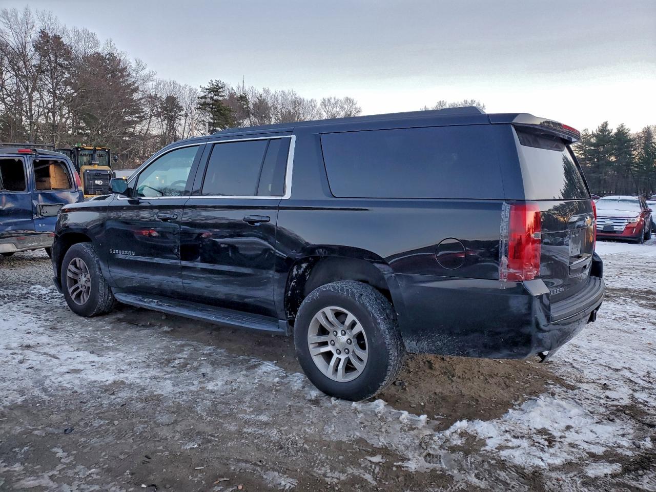 Chevrolet Suburban K1500 Ls Image 3