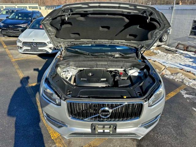 Volvo XC90 T6 Image 5