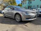 Chrysler 200 C Image 1