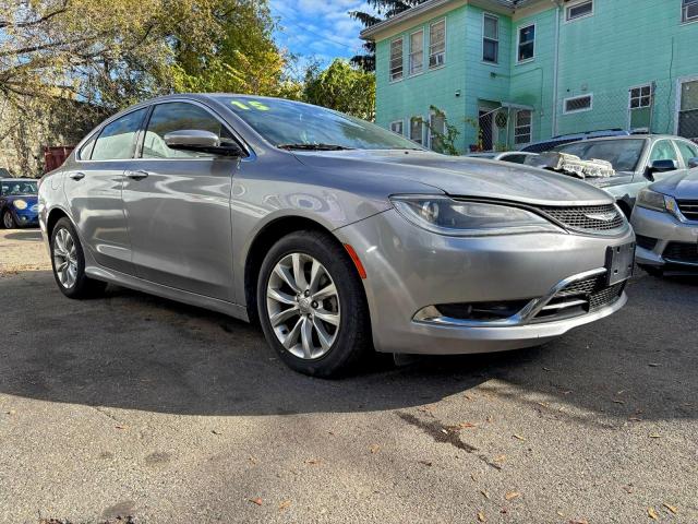  Salvage Chrysler 200