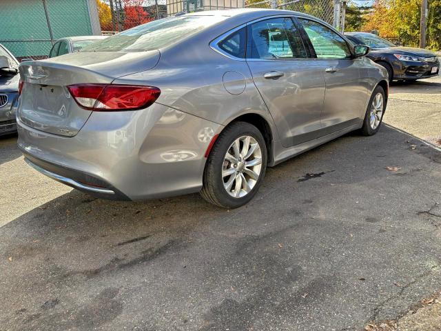 Chrysler 200 C Image 2