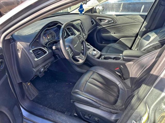 Chrysler 200 C Image 4