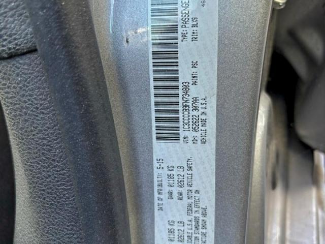 Chrysler 200 C Image 8