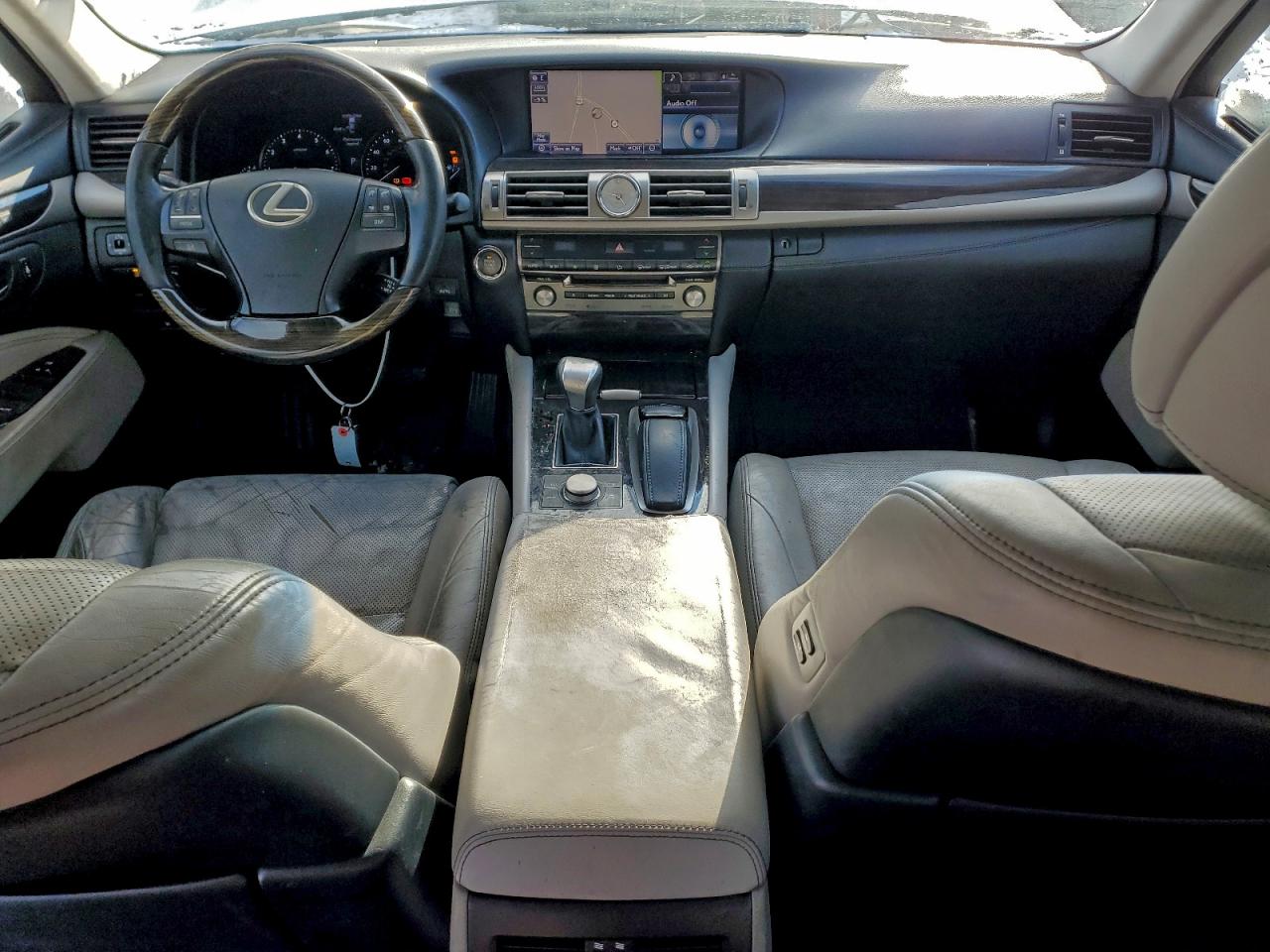 Lexus LS 460 Image 7